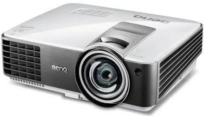Огляд BENQ MX819ST: велика картинка (1024x768) з малої відстані