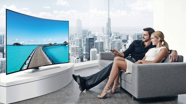  Телевизоры с изогнутым экраном: плюсы и минусы