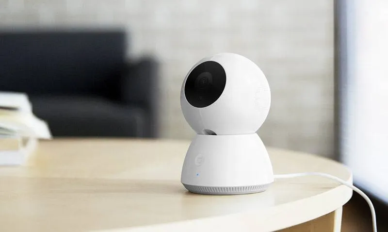 Домашняя камера Xiaomi Mi White Smart Camera представлена