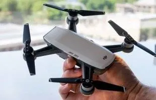 DJI Spark: обзор самого послушного квадрокоптера