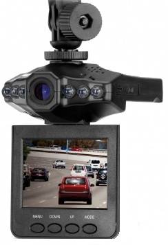 Відеореєстратор Genius DVR-HD560: ваше «третє око» в дорозі
