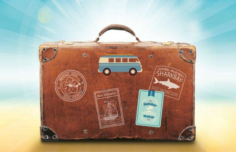 Собираем чемодан в отпуск: 5 устройств для удачного отдыха